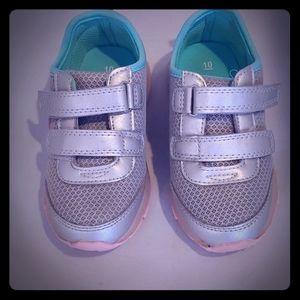 CARTER'S LITE UP TODDLER GIRLS SNEAKERS